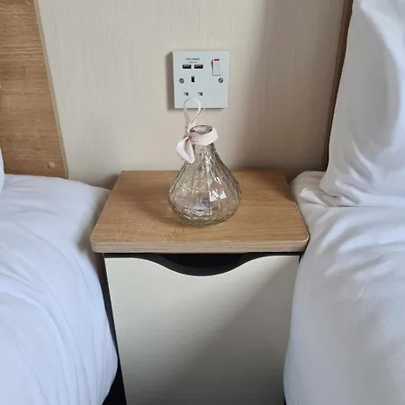 Happy Days Caravan 90 Primrose Field Primrose Valley Tatil parkı Filey