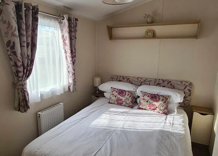 منتزه العطل Happy Days Caravan 90 Primrose Field Primrose Valley *