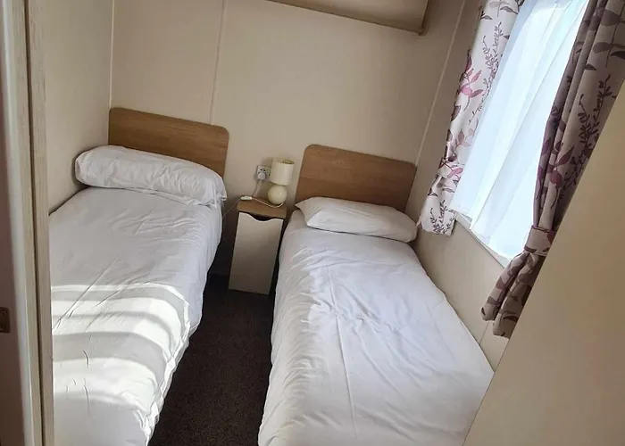 Happy Days Caravan 90 Primrose Field Primrose Valley Holiday park Filey