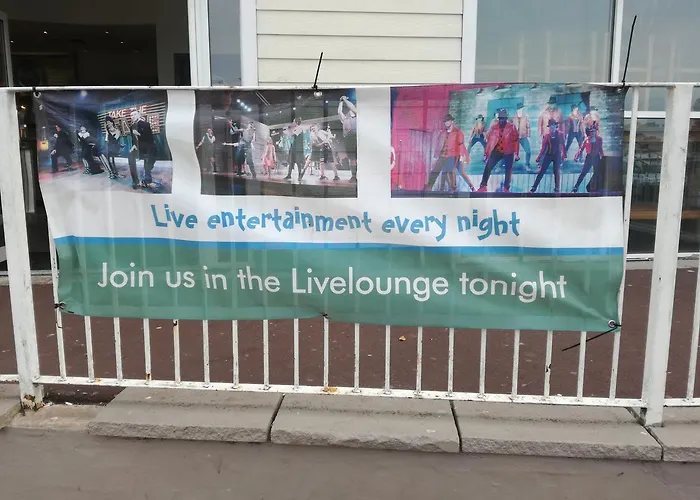 Happy Days Caravan 90 Primrose Field Primrose Valley Holiday park Filey