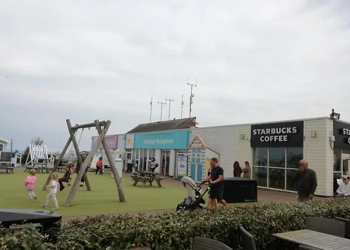 Happy Days Caravan 90 Primrose Field Primrose Valley