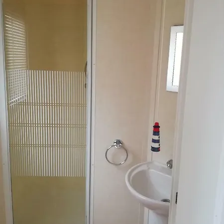 Happy Days Caravan 90 Primrose Field Primrose Valley *