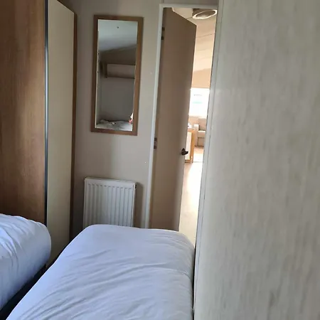 Happy Days Caravan Primrose Valley * Filey